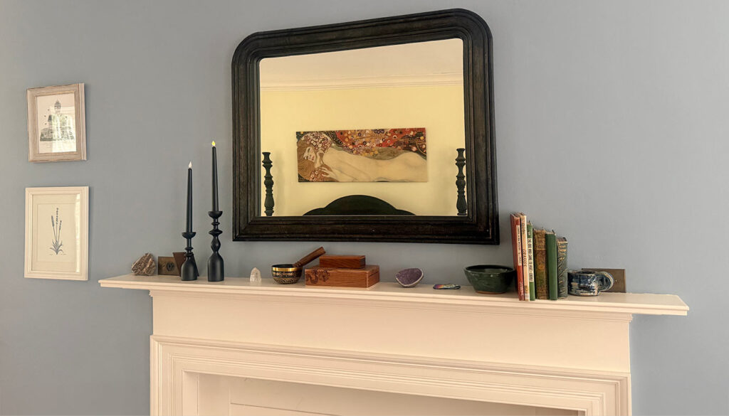 starlit room mantle